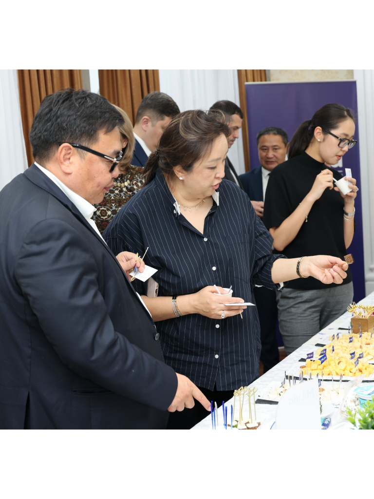 333be3d6-bfba-44a2-8c41-cc58717a13fa.jpg